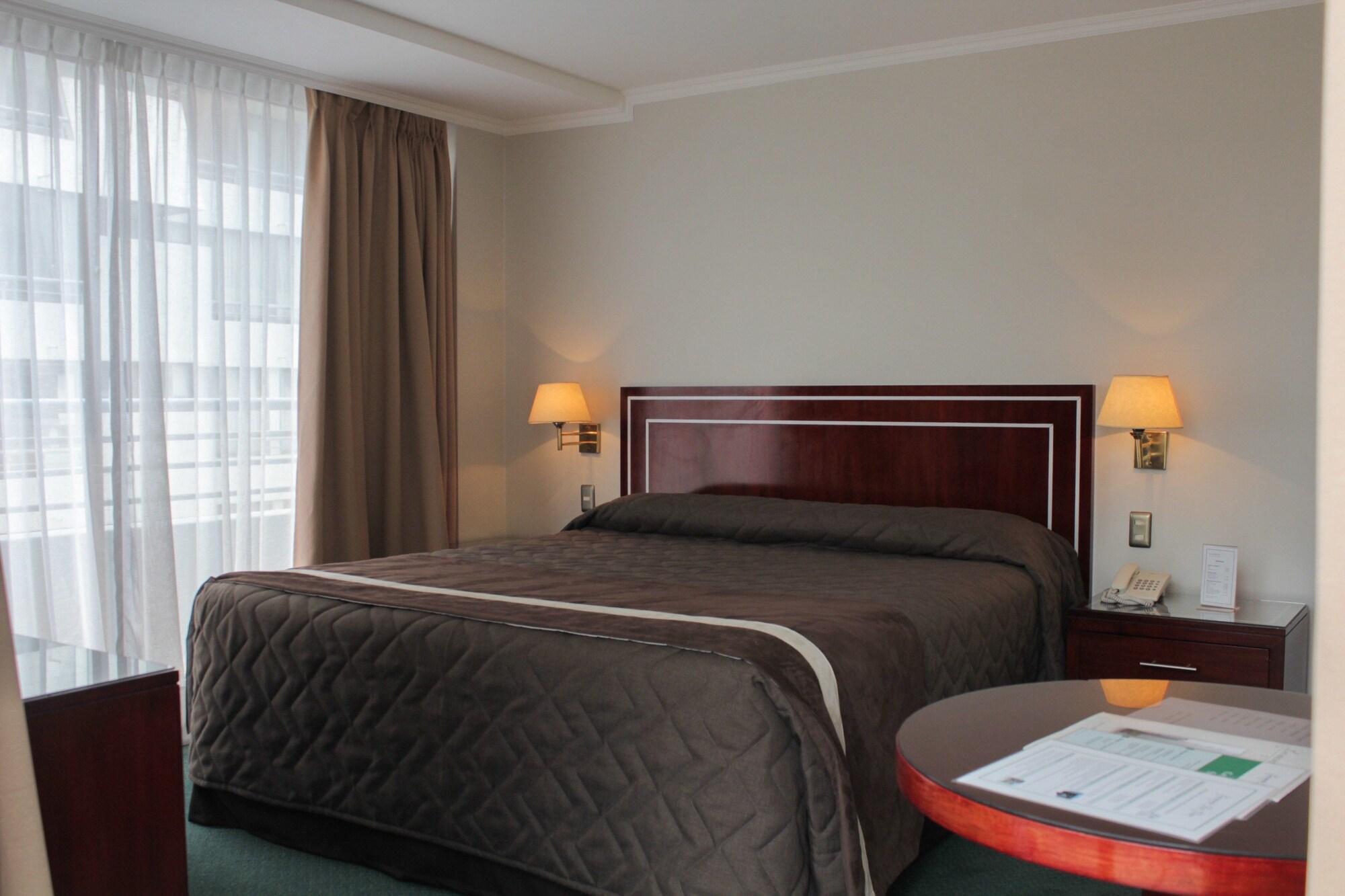 Hotel Leonardo Da Vinci ซานติอาโก ภายนอก รูปภาพ