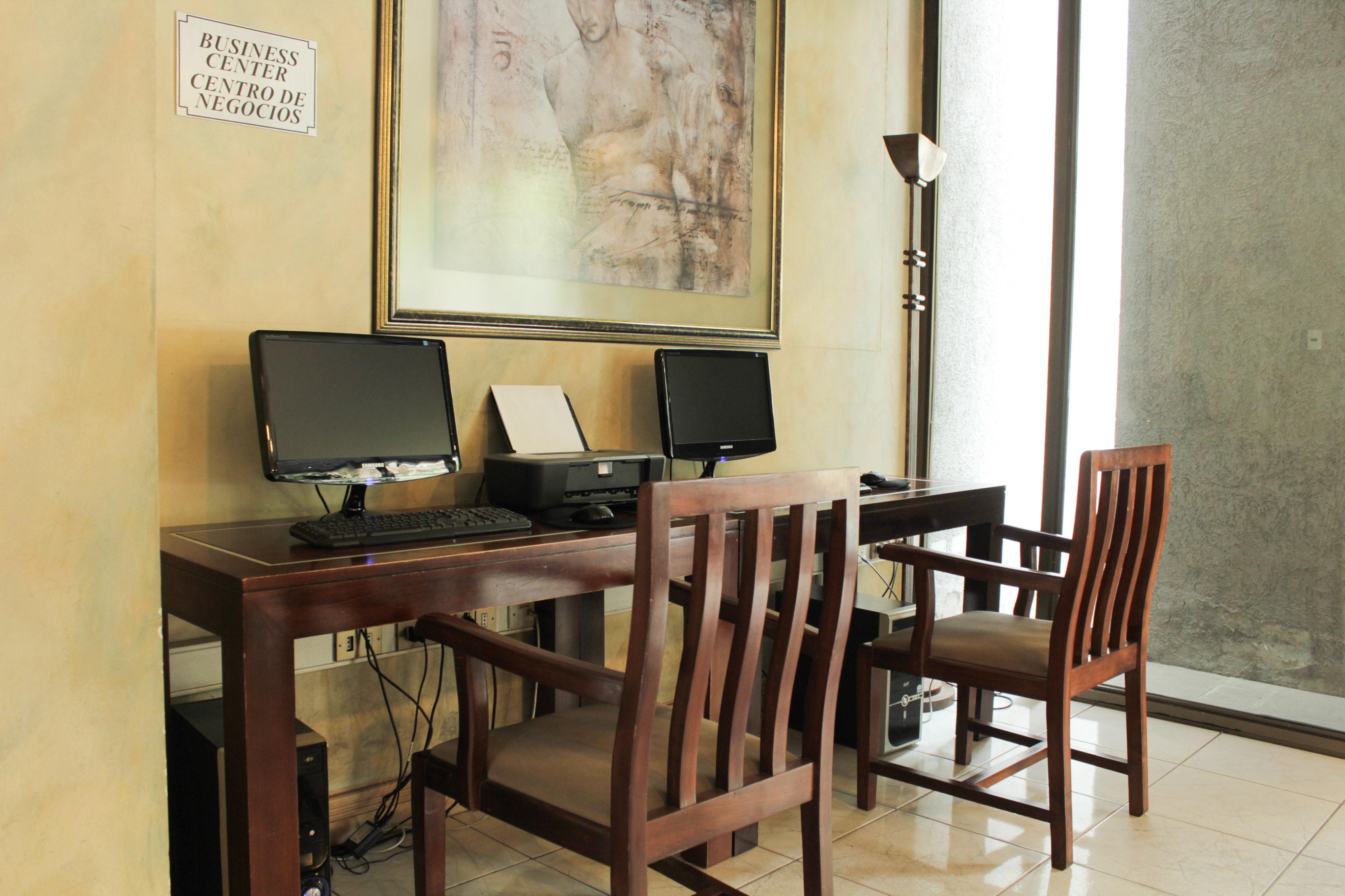 Hotel Leonardo Da Vinci ซานติอาโก ภายนอก รูปภาพ