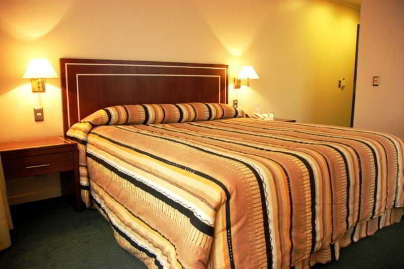 Hotel Leonardo Da Vinci ซานติอาโก ภายนอก รูปภาพ